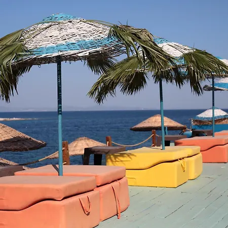 Arya Karaburun Hotel