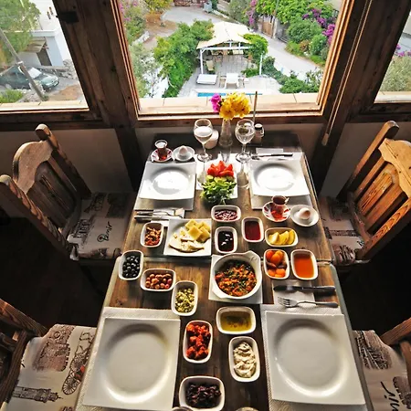 Arya Karaburun Hotel *