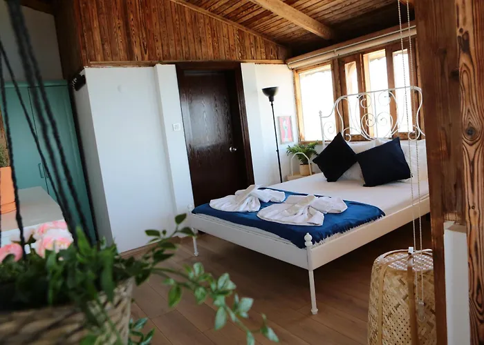 Hotel Arya Karaburun (Izmir)