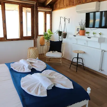 Arya Karaburun (Izmir)