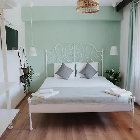 Arya Otel Karaburun (Izmir)